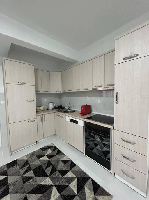 Cozy Corner Apartment Gjakova Exterior foto